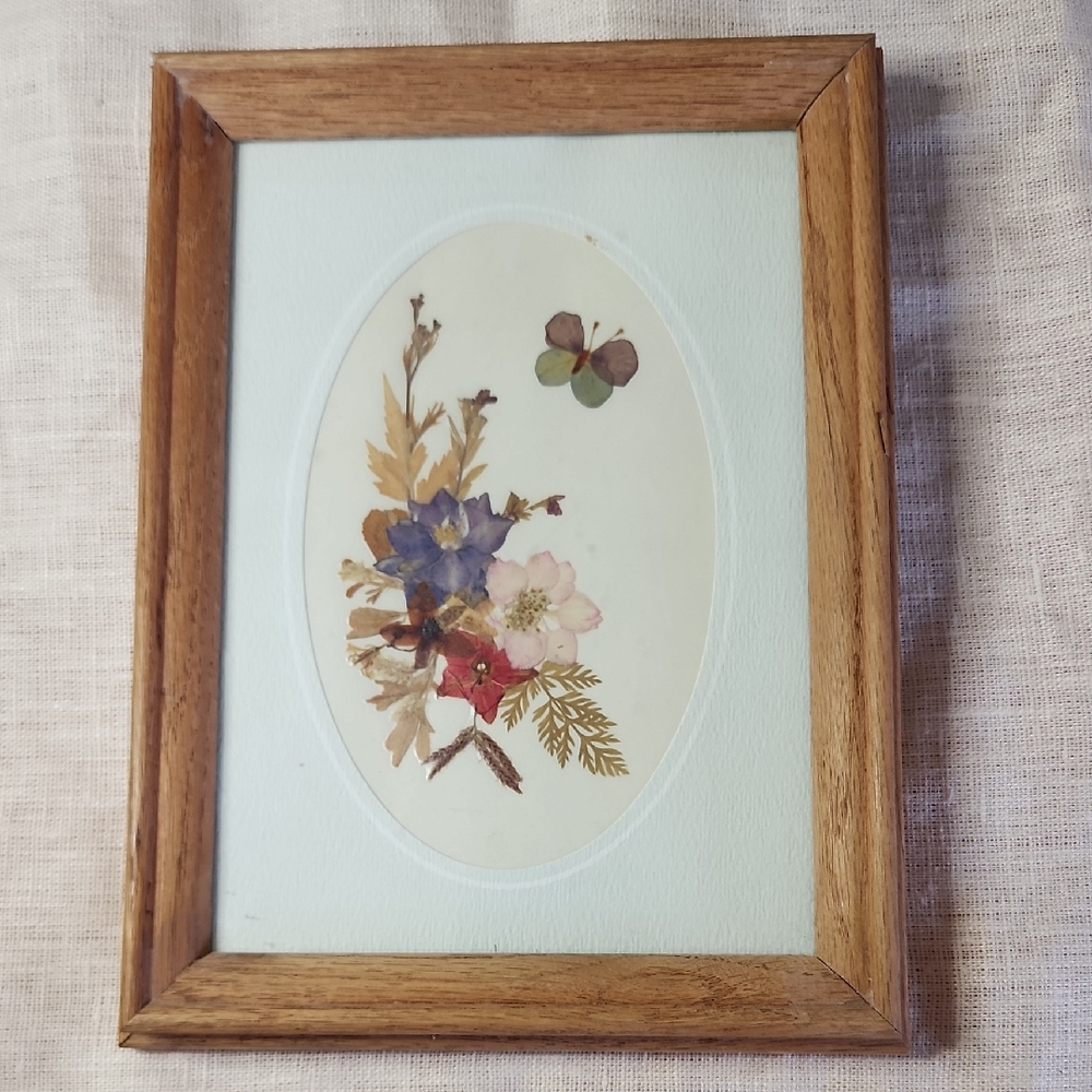 Vintage Floral Butterfly Pressed Art in Wooden Frame